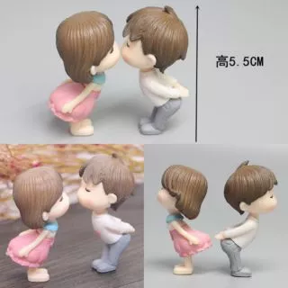 แบบจําลองคู่รักขนาดเล็กเครื่องประดับเดสก์ท็อปกระถางเครื่องประดับตุ๊กตาเครื่องประดับบ้านรถคู่แลกเปลี่ยนของขวัญ