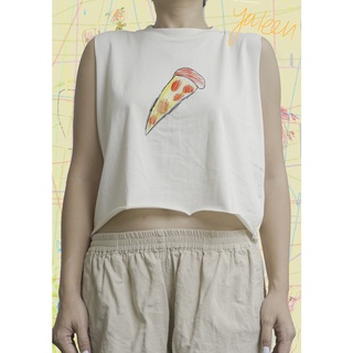 เสื้อยืด Croptop เสื้อครอปแขนกุด ผ้าฝ้าย Cotton 100% สีผ้าดิบไม่ย้อมสี ลายA Slice Pizza พิซซ่า minimal จากจินตนาการเด็ก