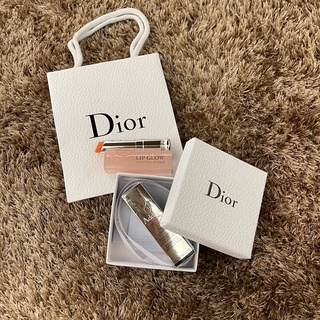 ‼️Set ชุดของขวัญดิออร์ Dior Lipstick Set‼️Dior Addict Glow พร้อมกล่อง ถุงกระดาษ ริบบิ้น ชาร์มดาว Dior ทอง สี 001 004 012