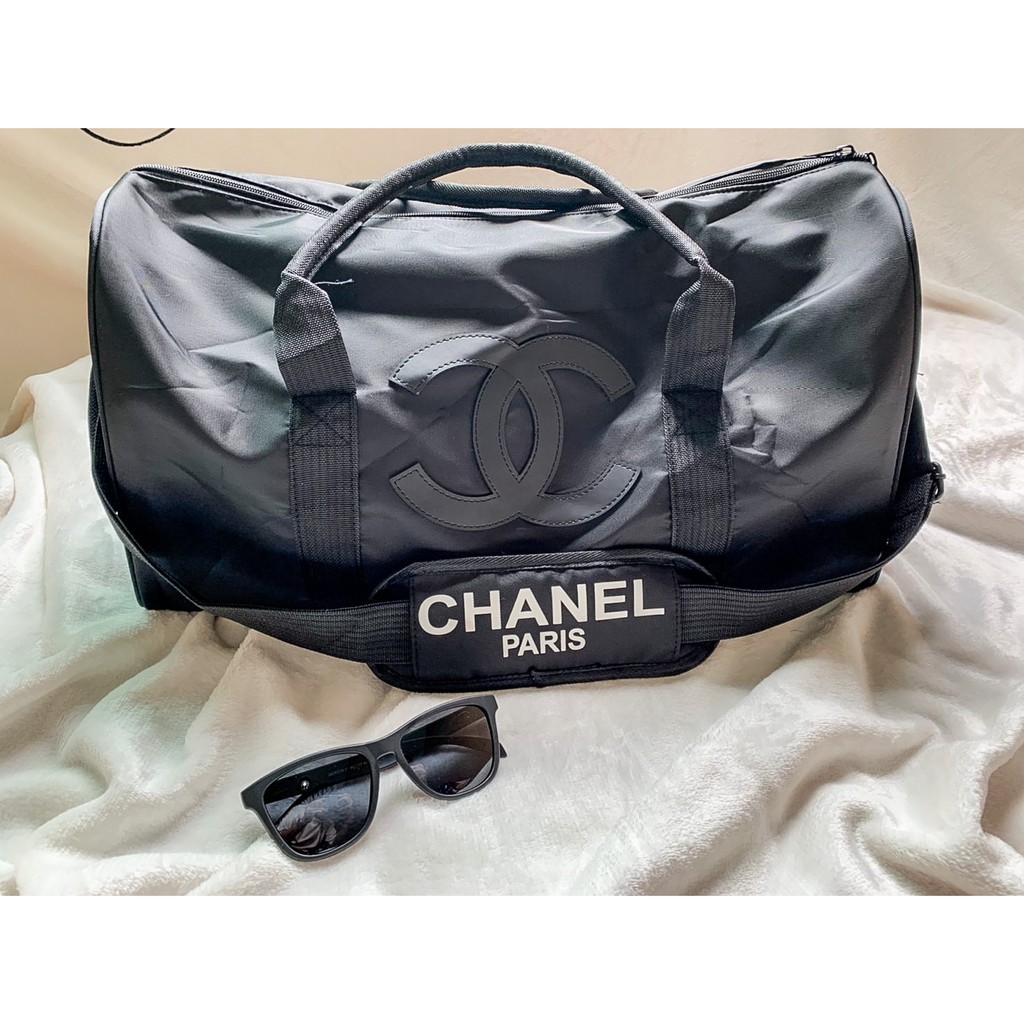 กระเป๋าเดินทาง Gift With Purchase จาก Chanel