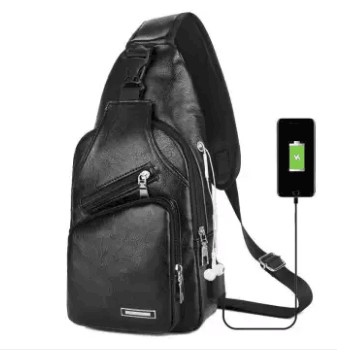 กระเป๋าสะพายไหล่ กระเป๋าคาดอก แบบหนัง สไตล์เกาหลี มีช่องเสียบชาร์ทโทรศัพท์/0904