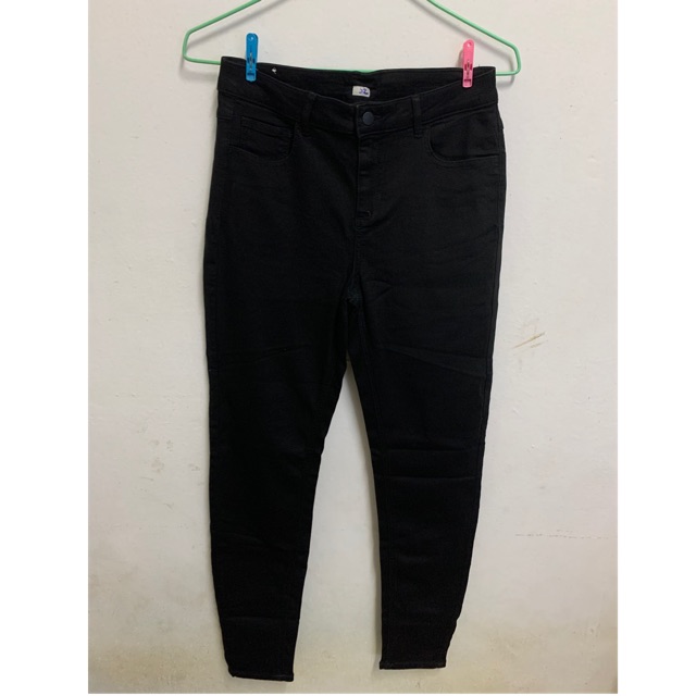 กางเกงผ้ายืดVILLA  ผ้านิ่มยืดใส่สบาย กระชับทุกสัดส่วน (ตัดป้าย)