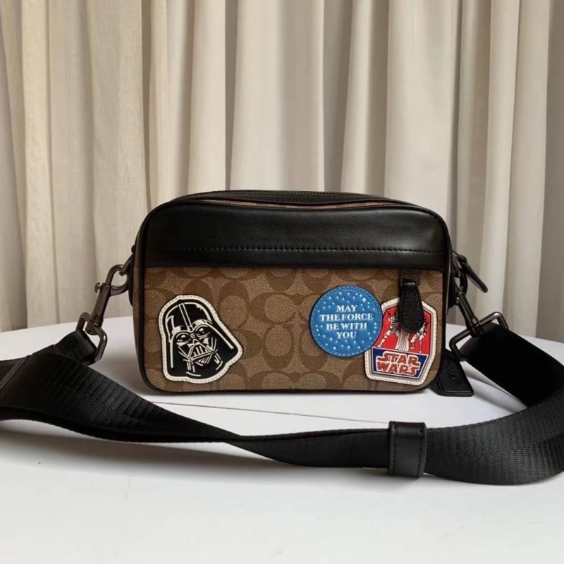 Coach STAR WARS X COACH GRAHAM CROSSBODY IN SIGNATURE | Shopee Thailand