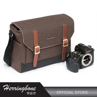 HERRINGBONE POSTMAN MEDIUM BROWN - กระเป๋ากล้อง