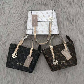 กระเป๋าถือ - สะพายไหล่ ทรงโทส GUESS WOMEN