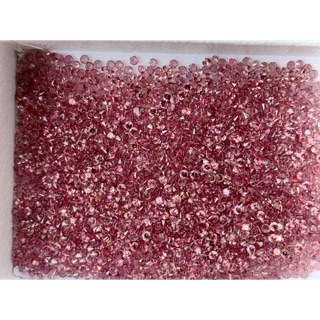 1.5mm.พลอยพิ้งค์ แซฟไฟร์(Red-Pink Sapphire) ทรงกลม ราคากะรัตละ 300 บาท