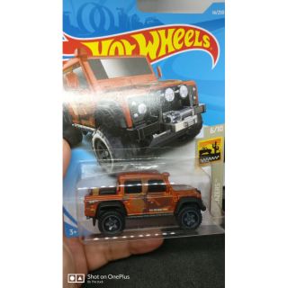 Land rover by hotwheels