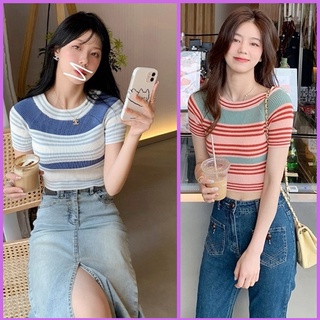 900Shop📌เสื้อยืดทรงรัดรูป ผ้าไหมพรม ลายทางแบบทูโทน 2 สี แฟชั่น