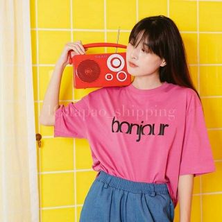 เสื้อยืด OverSize สีชมพู ลาย BONJOUR