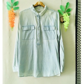 Bigsize เสื้อยีนส์ฟอก Old Navy อกฟรี-50,เอวฟรี-48,ยาว31 สินค้าโชว์ค้างสต็อค ขายมือสอง ตำหนิตามรูป