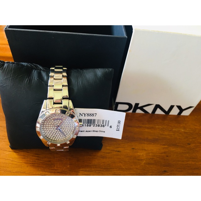 นาฬิกาข้อมือ DKNY ผู้หญิง