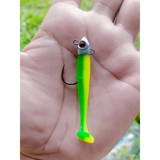 ปลายางสลิมจิ๋ว5cm.ยางนิ่มหางพริ้วทีเด็ดช่อนเก็บตกกระพงปลากรอซองละ15ตัว