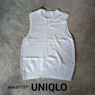 เสื้อuniqloแท้ สินค้าพร้อมส่ง