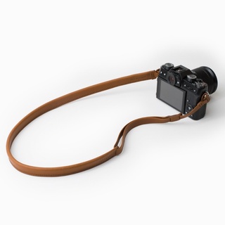 labrador WALKER camera strap S#2 สายกล้องแบบคล้องคอ (LAA130)