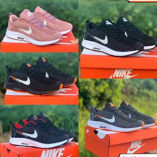 รองเท้าผ้าใบ NIKE ZOOM