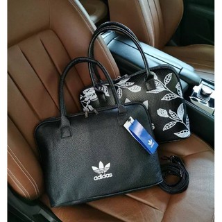 ADIDAS HANDLE BAG กระเป๋าถือเเละสะพายทรงโดม