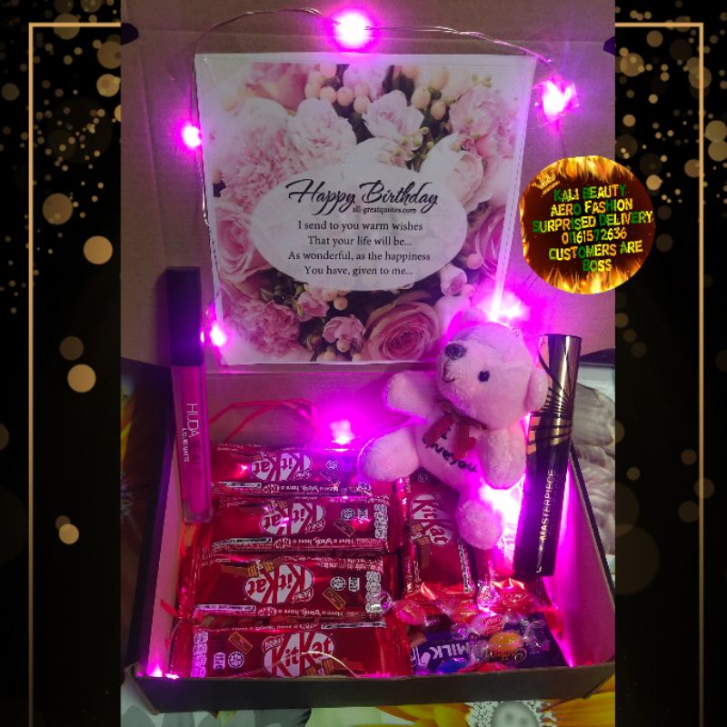 SURPRISED MAKEUP BOX
