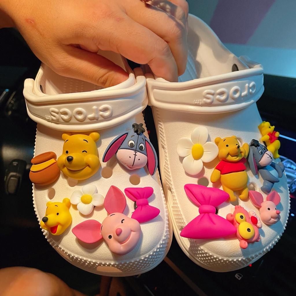 สติกเกอร์ รูปหมีพูห์น่ารัก สําหรับตกแต่ง croc jibitz จํานวน 15 ชิ้น