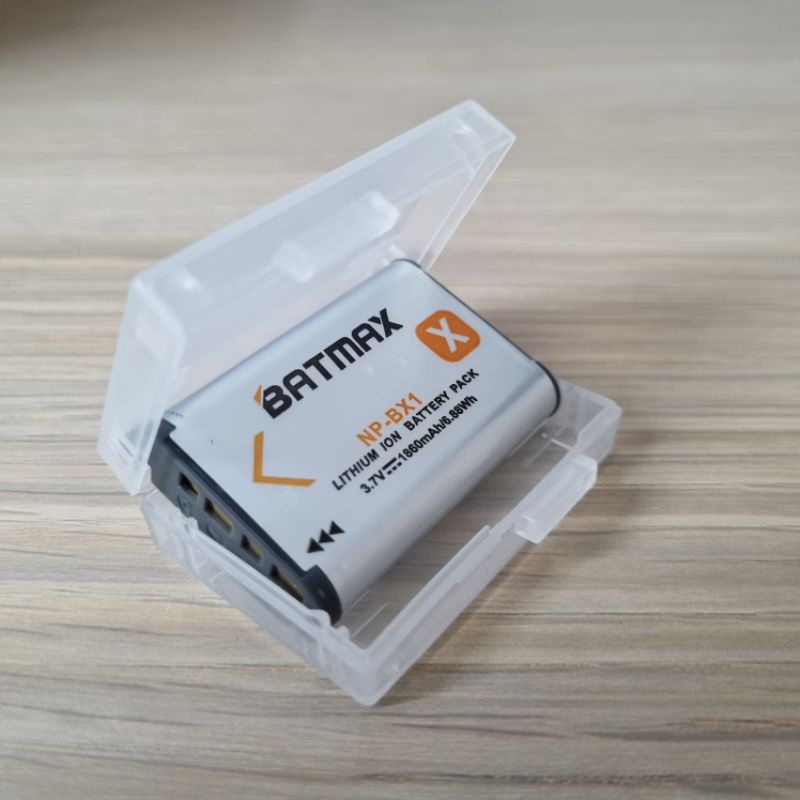 NP-BX1 แบตกล้อง Sony ZV-1 I-II,  ZV-1F,  RX100 I-VII,  X3000,  X1000,  AS200,  RX1  ขนาด 1860 mAh [ฟรี กล่องเก็บแบต!!!]