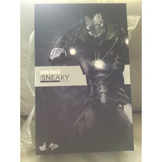 Hot Toys MMS348 IRON MAN 3 - SNEAKY (MARK XV)