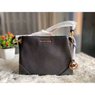 Michael Kors  Nicole  ขนาด 25.5*16.5*5