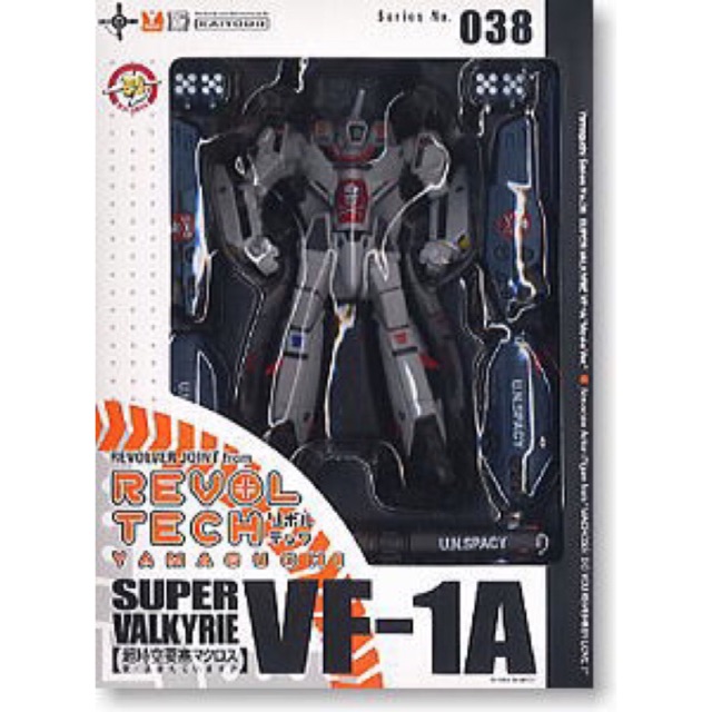 REVOLTECH : NO.038 : SUPER VALKYRIE VF-1A [ICHIJO HIKARU TYPE] MARCROSS MOVIE Ver. สินค้าแท้ 100%