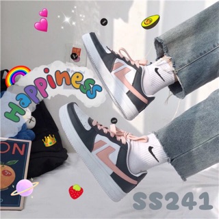 SS241 รองเท้าผ้าใบคลาสสิคสวยๆทรงฮิต แมทช์ชุดง่าย สีพื้นขาวดำคาดชมพูพาสเทล