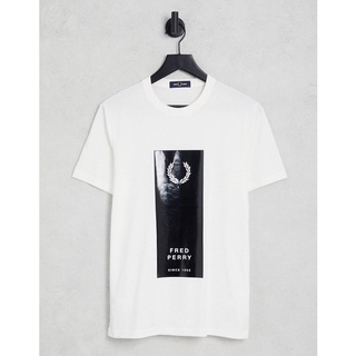 เสื้อยืดพิมพ์ลายแฟชั่นFred Perry Block Print T-Shirt in White