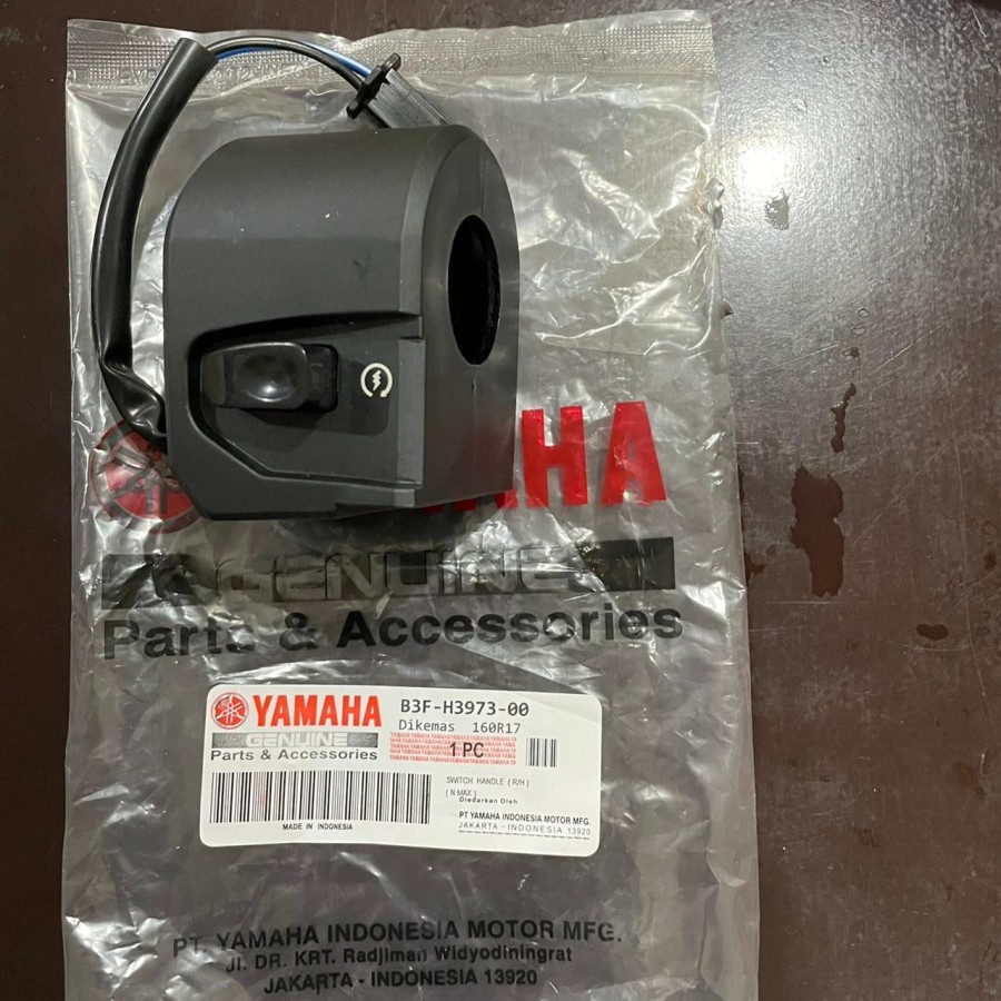 TOMBOL B3F 2DP RIGHT SWITCH HOLDER SWITCH STARTER ปุ่มรถจักรยานยนต์ N-MAX NMAX STARTER SWITCH