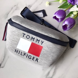 กระเป๋า คาดอก คาดเอว tommy สีเทา