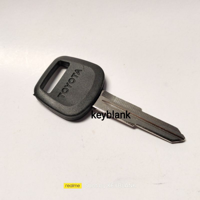 กุญแจซ้าย สําหรับ Toyota Soluna