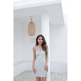 THITIYA Minimal dress เดรสสั้นผ้าย่นลายตาราง สม๊อคหลัง T-Shirtnista