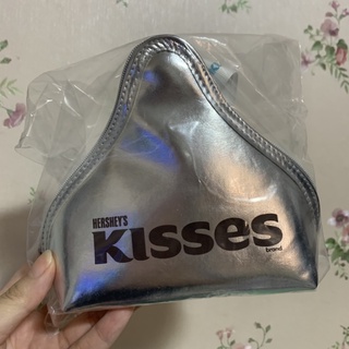 แท้💯% Etude X Hershey’s KISSES กระเป๋าคสอ.ใบน่ารัก ของใหม่ ดีไซน์ทรงสวย พร้อมส่งค่ะ 🥰❤️✨