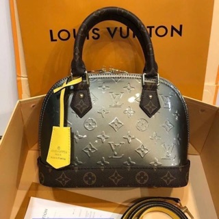 กระเป๋า LV 25 CM งานหนังแท้
