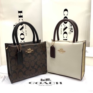 🔥🔥ตรงปก 💯 New ‼️Coach 17 cm. งาน : Hi-end หนังอย่างดี สะพายได้ ถือได้ งานสวยเป๊ะปังมาก🔥🔥