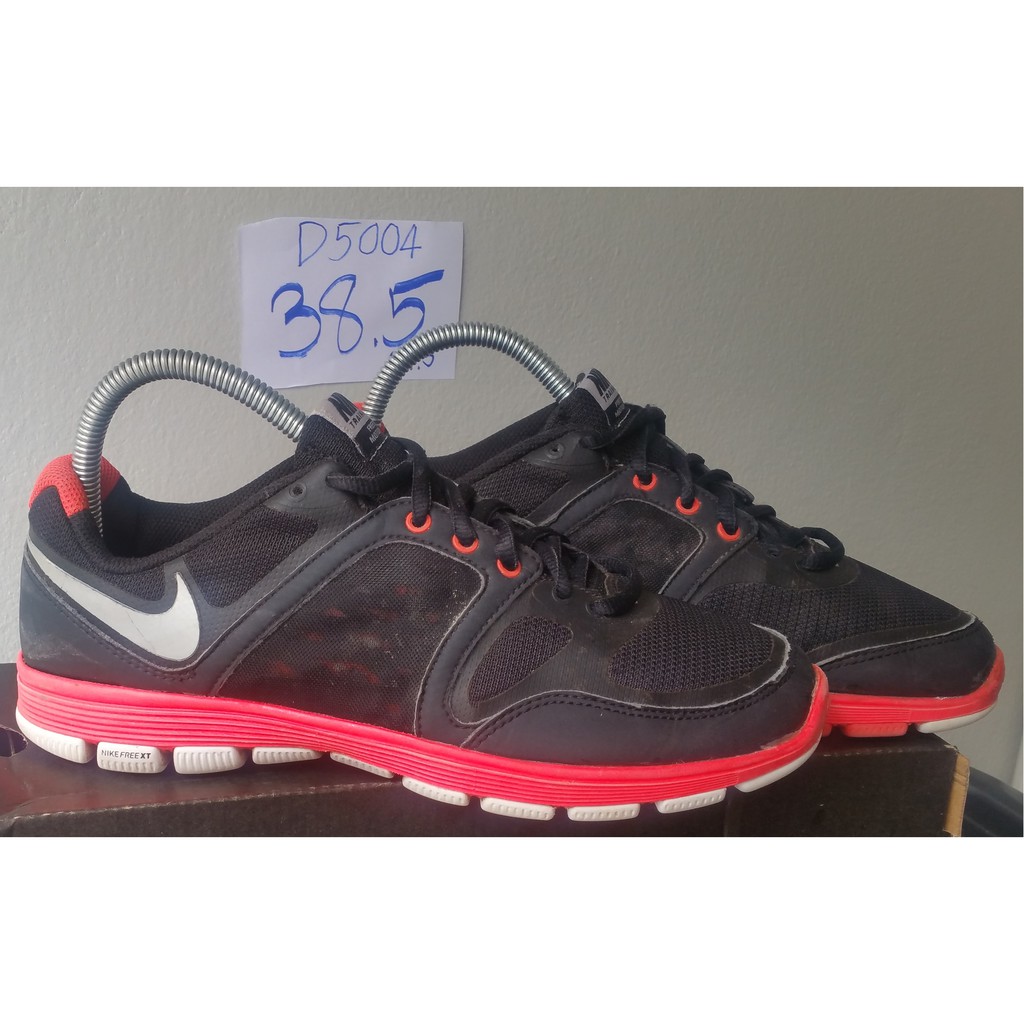 nike motion fit reslon