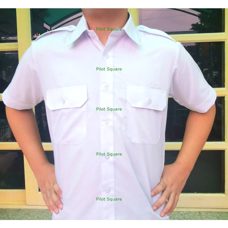 เสื้อเชิ้ตนักบิน สีขาว *แขนยาว* มีอินธนู