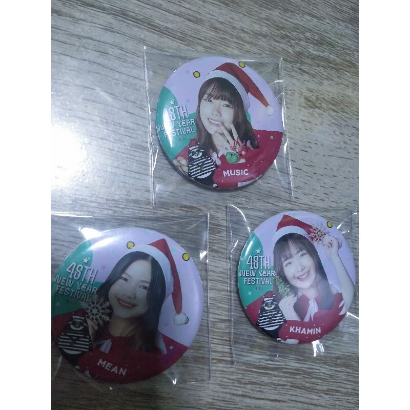 BNK48 เข็มกลัด merry