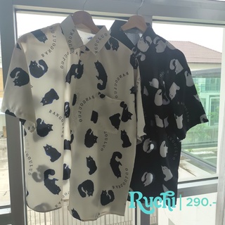 RUCHI 😼 เชิ้ตแขนสั้น เสื้อลายแมว ghost cat ผ้าลื่นๆ พริ้วๆ ลายน้องแมวตัวแสบ🥰 มี2สีค่ะ ขาวครีม /ดำ