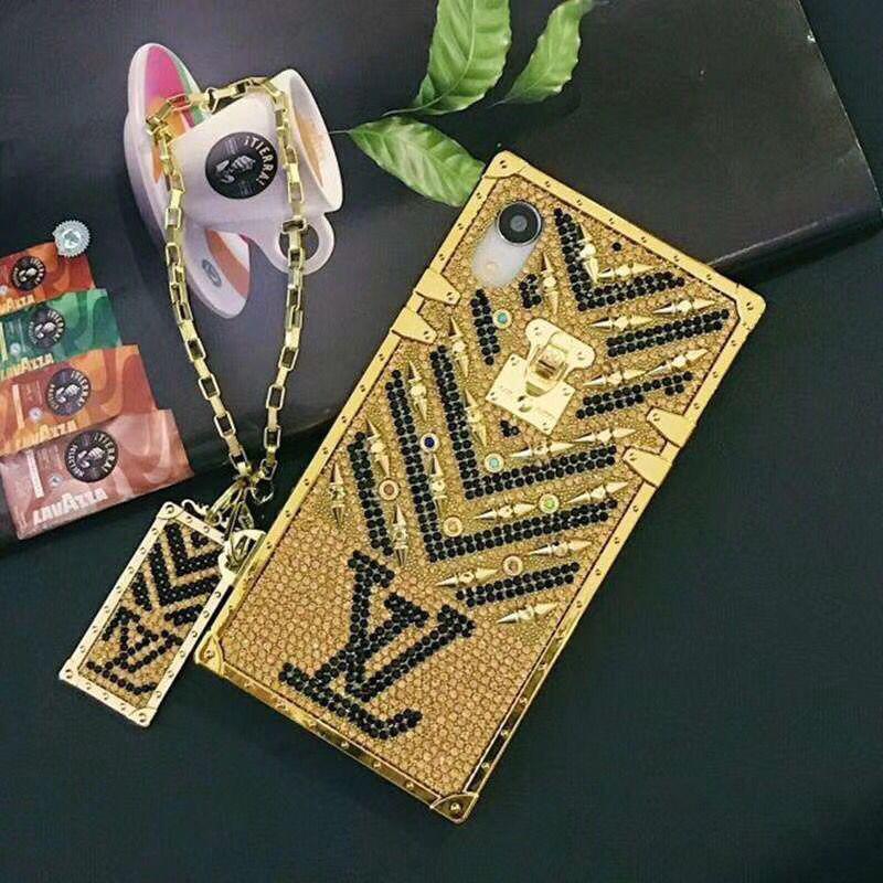 For Samsung Galaxy S20 S21 S22 Note8 Note9 Note10 Plus A12 A52 A52S A32 Note20 Ultra Luxury Brand Gold Square Phone Case