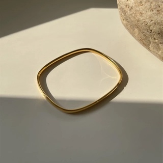 𝐴𝑆𝐻𝐼𝑅𝐴 (18k gold plated)  High polished square bangle Minimal bangle กำไลทรงเหลี่ยมแต่ง cz สไตล์มินิมอล กำไลแฟชั่น