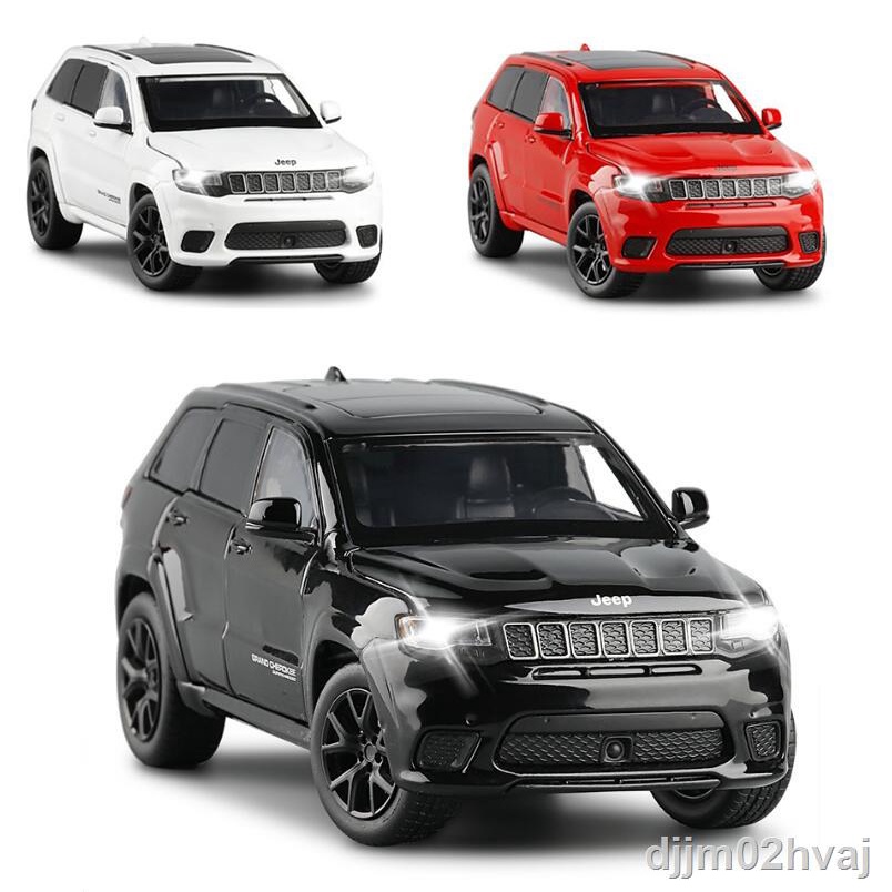 Jeep Grand Cherokee Trackhawk SUV 1:32 Model Car Diecast Toy Vehicle Gift Sound