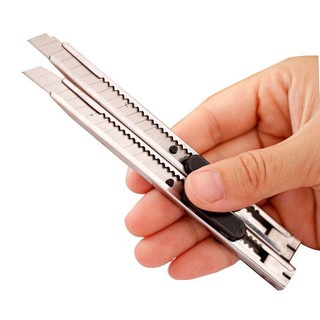 คัตเตอร์ มีดคัตเตอร์ (Cutter knife) - Stainless Steel รุ่นประหยัด #A047