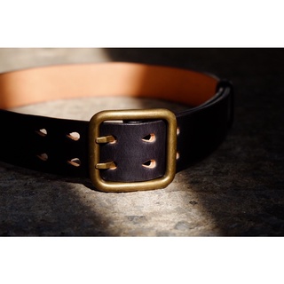 Beltsmith : two needle buckle Black เข็มขัดหนัง