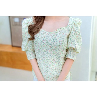 (2265)Lace Blouse เสื้อพิมพ์ลายดอก งานปักฉลุอกหัวใจน่ารักงานป้ายFight