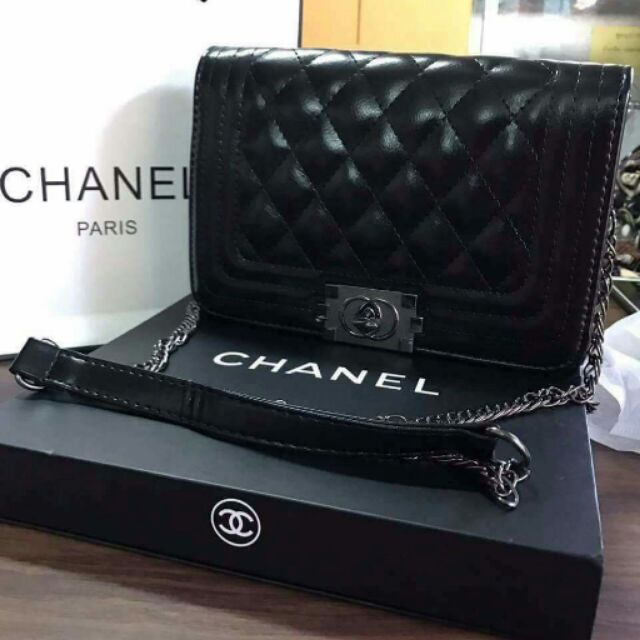Chanel boy