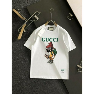 ใหม่ Gucc เสื้อยืด ใส่สบาย เทรนด์สําหรับผู้ชาย และผู้หญิง