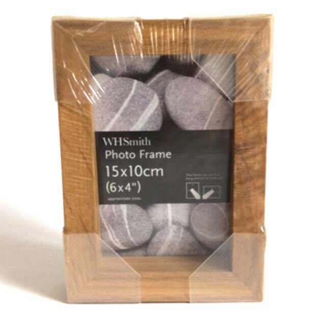 กรอบรูปไม้จริงใส่ได้สองด้าน WHSmith