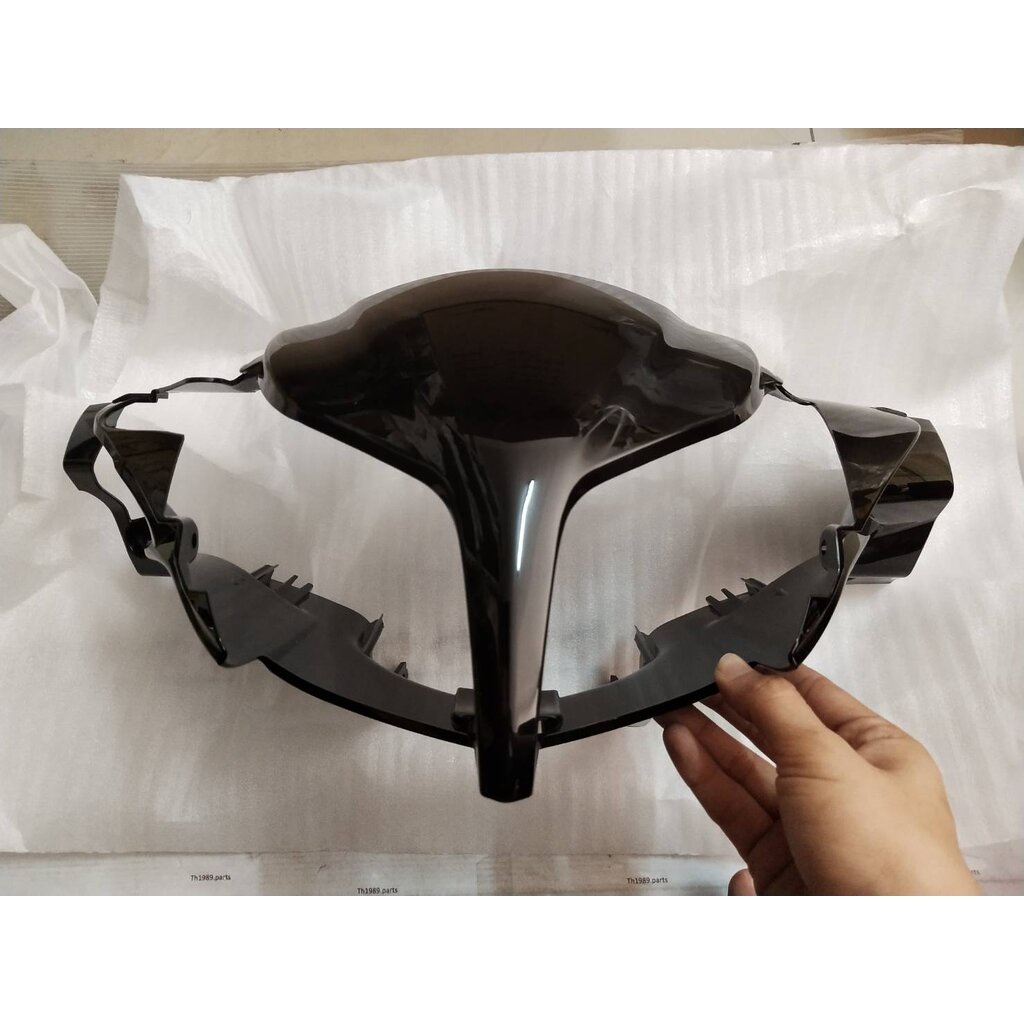 ฝาครอบไฟหน้าสีดำ (1121,SMY) JUPITER อะไหล่แท้ YAMAHA 1PB-F6143-00-P2