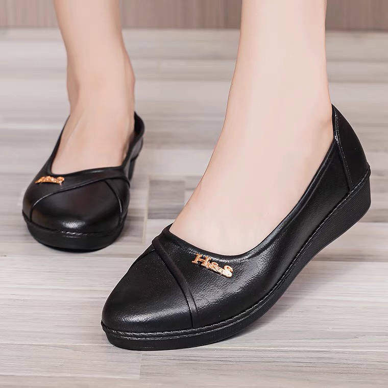 รองเท้าผู้หญิง รองเท้าคัชชูส้นหนา ทรงหัวแหลม รุ่นCDM987（แนะนำให้ซื้อเพิ่ม1เบอร์）